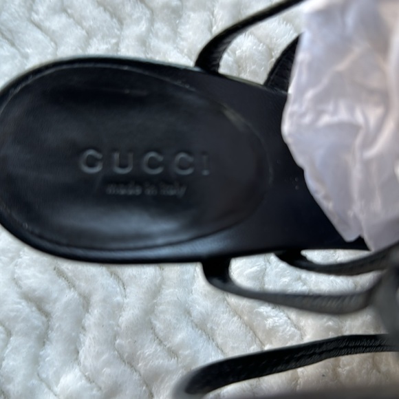 Gucci Vintage Black & Gold Logo - Picture 5 of 11